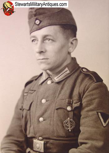 Stewarts Military Antiques - militaria, collectables, photography and